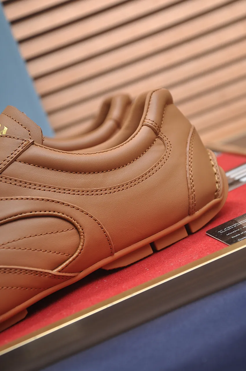 Men's shoes 💰560💶【PRADA】Prada casual shoes for couples, originally developed 1:1, made of high-mercerized cowhide with imported cowhide, silk sheepskin lining, rubber outsole, comfortable and soft on the feet, size for women: 35 to 40. Male 38 to 48💰🔥🔥🔥🔥🔥